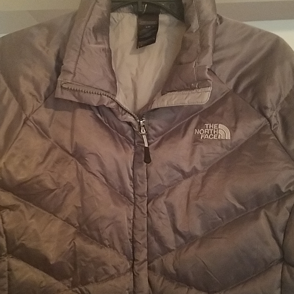Authentic North Face 550 Coat